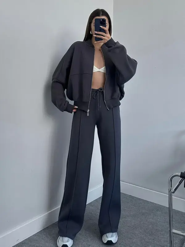 dvodjelna termo trenerka