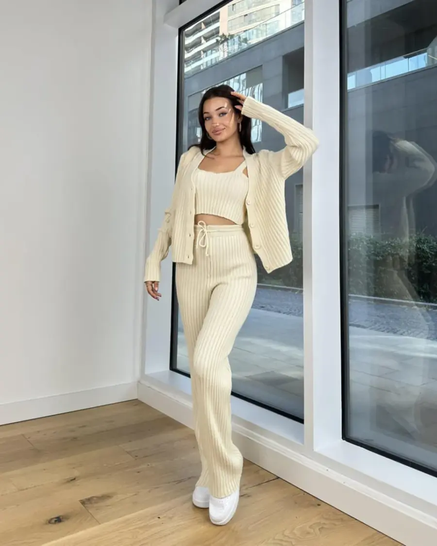 _IkdHqlmp0WjOqWKogOpd Trodjelni pleteni set Sofiane - cream - Slika 1