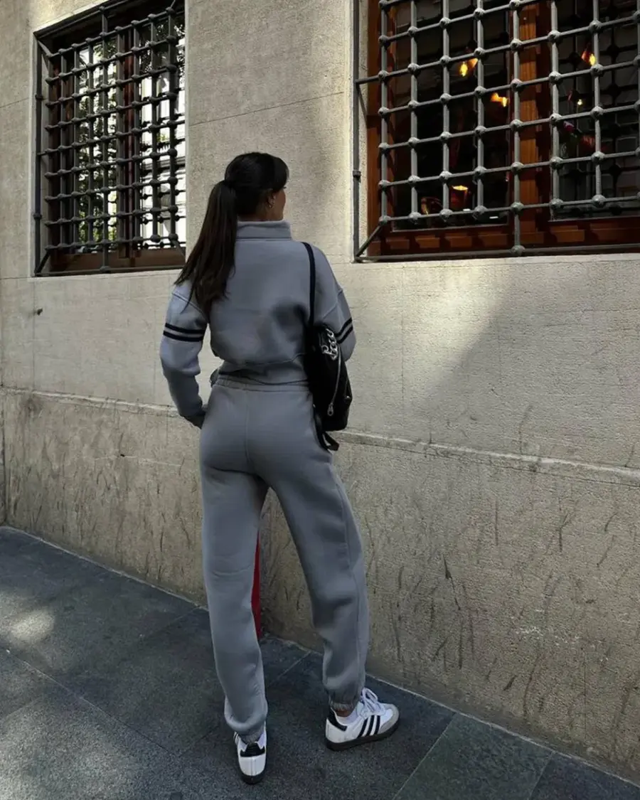 Dvodjelna trenerka Berry - siva - Slika 4