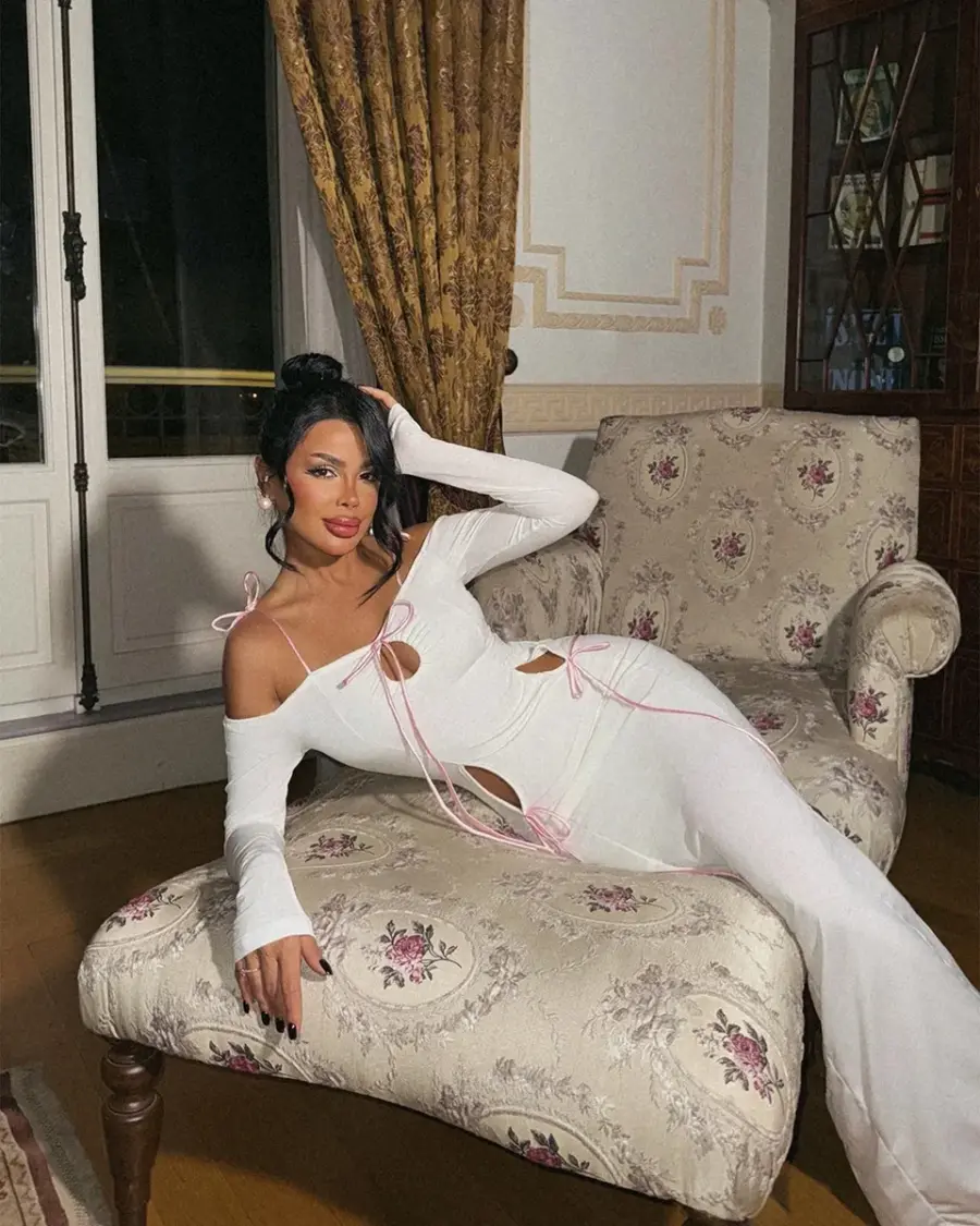 _EH8YvR_cn1p7O5KQjq8z maxi haljina