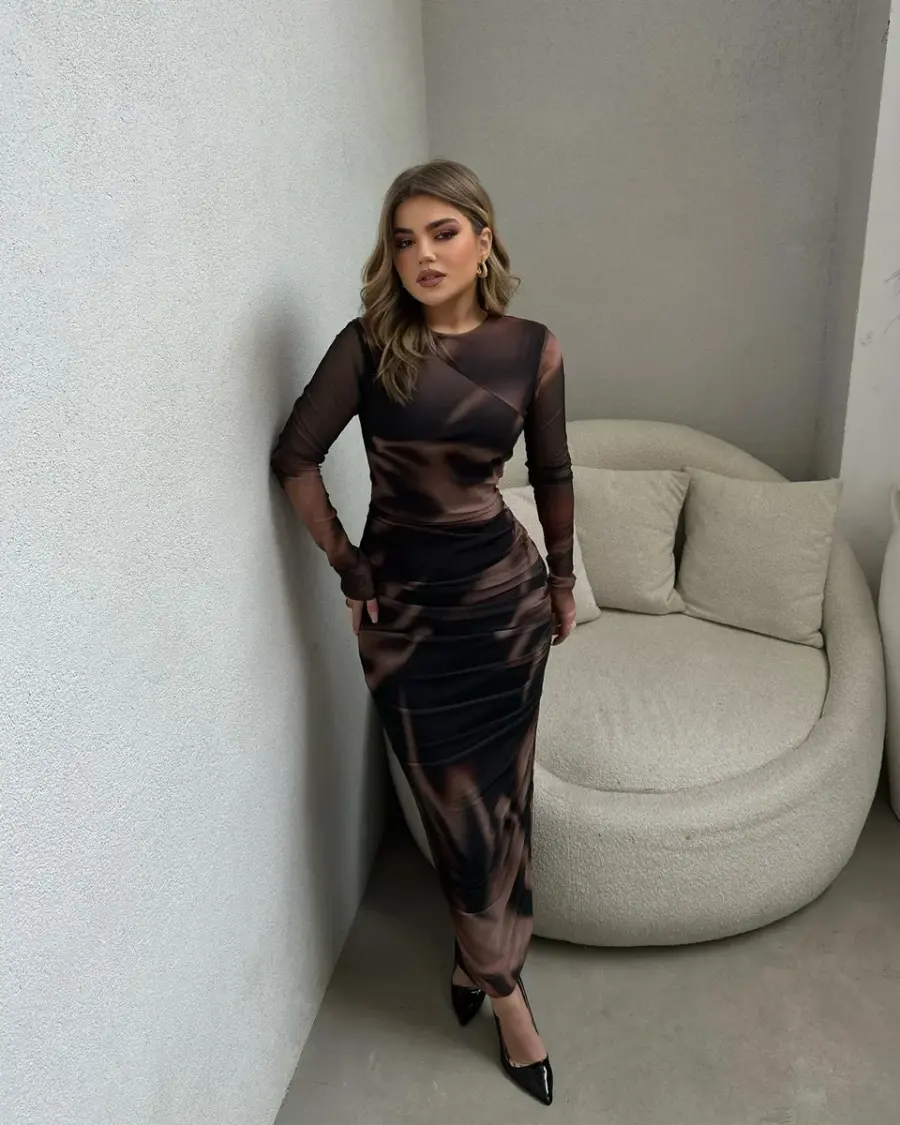 nBccNVfB31I0PBxiDAsjU midi haljina