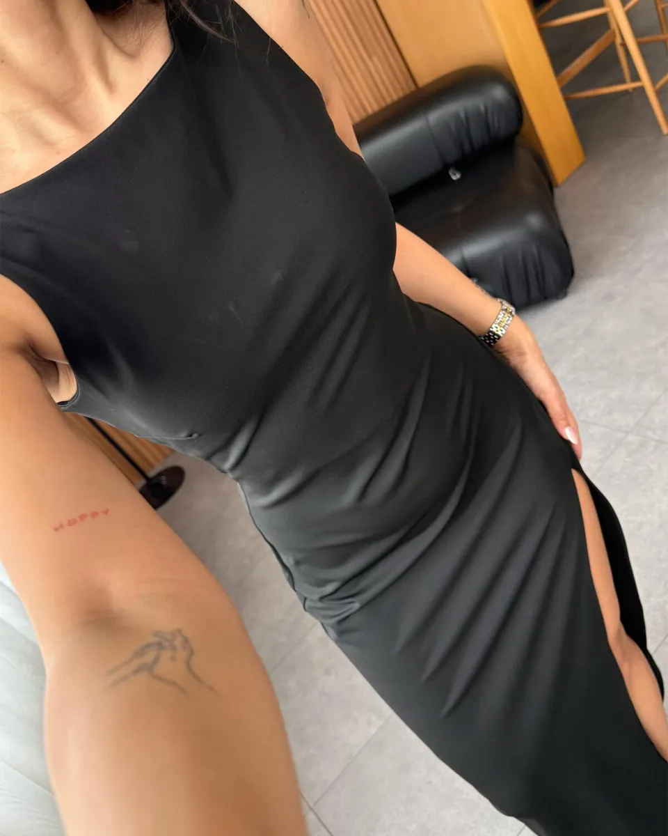 Midi haljina Carmella - crna - Slika 4