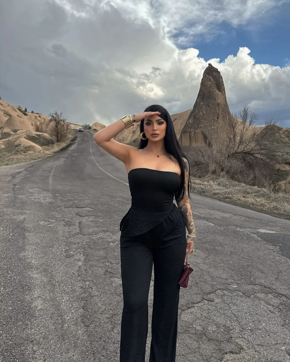 Dvodjelni set Lia - crni