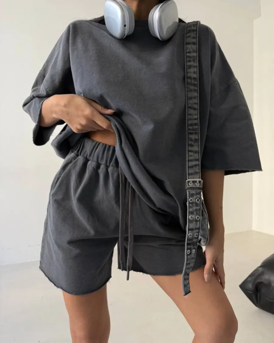 2HK0ePgRDY4Z6CFhLVZ1- set