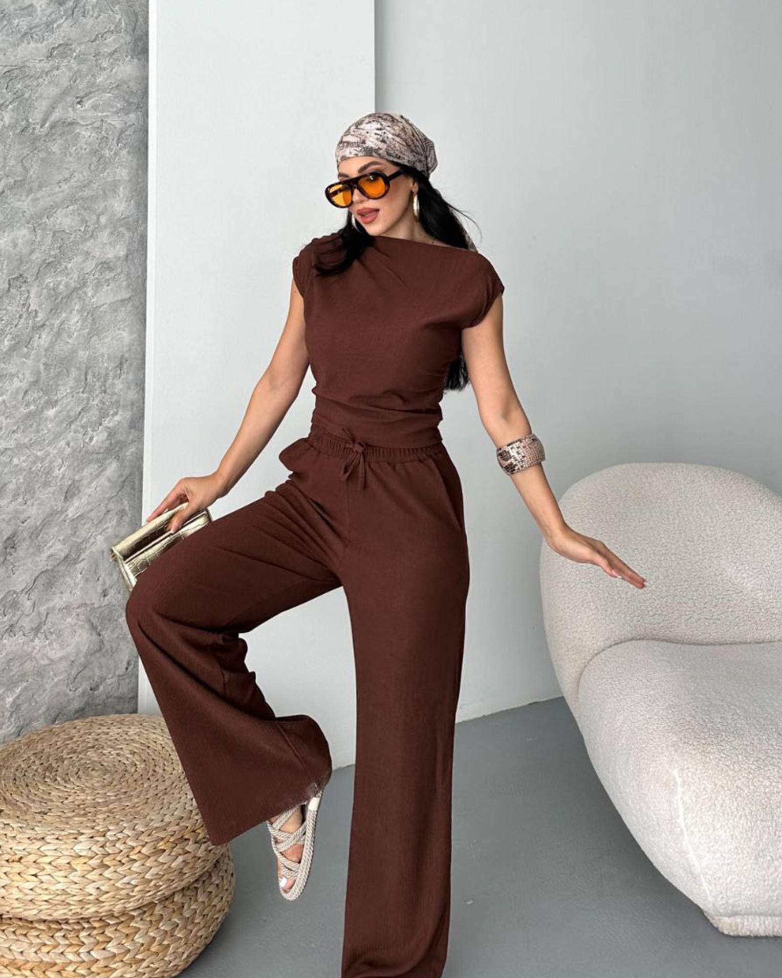 Dvodjelni set Delilah - smeđi - Slika 3