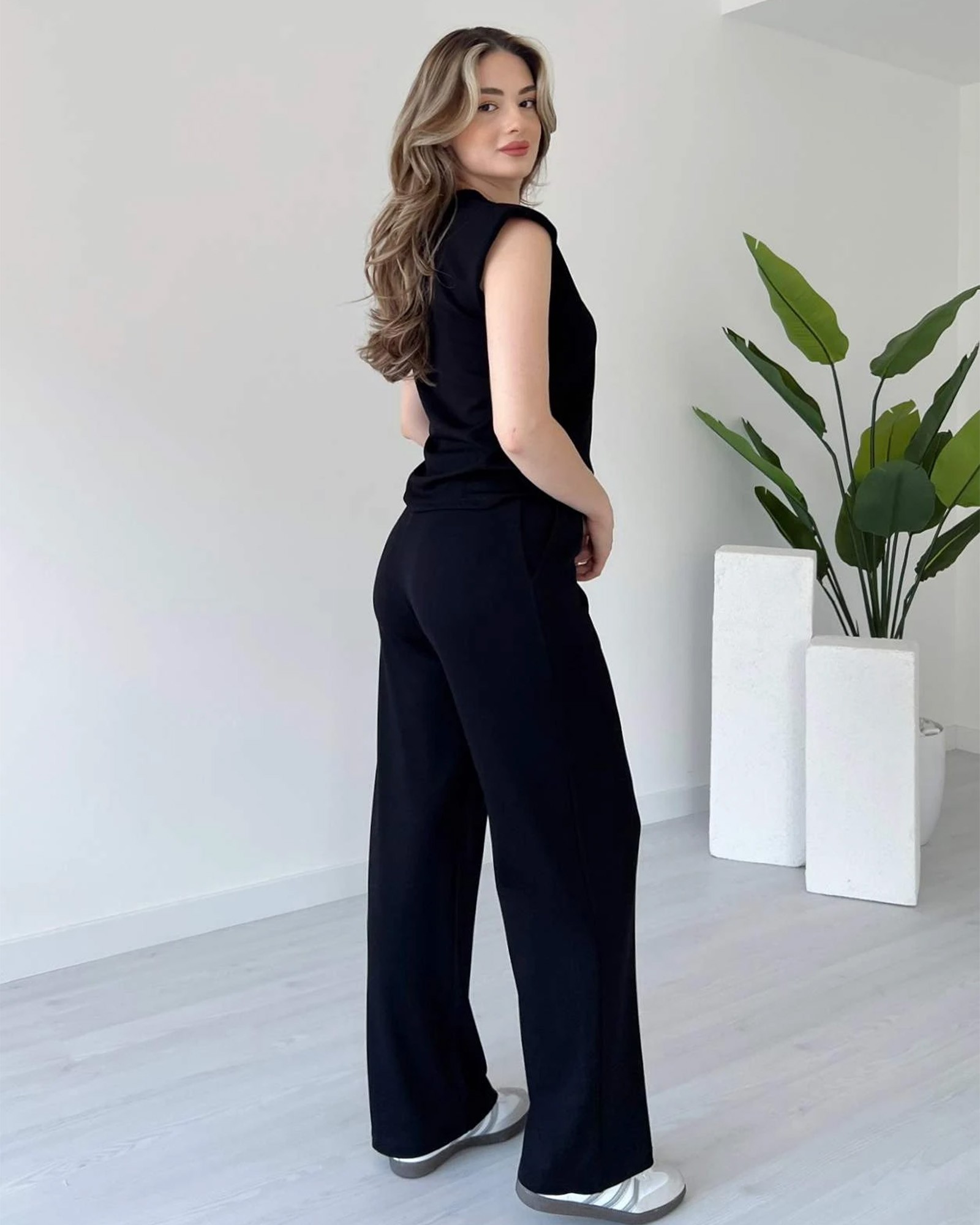 Dvodjelni set Bella - crni - Slika 3