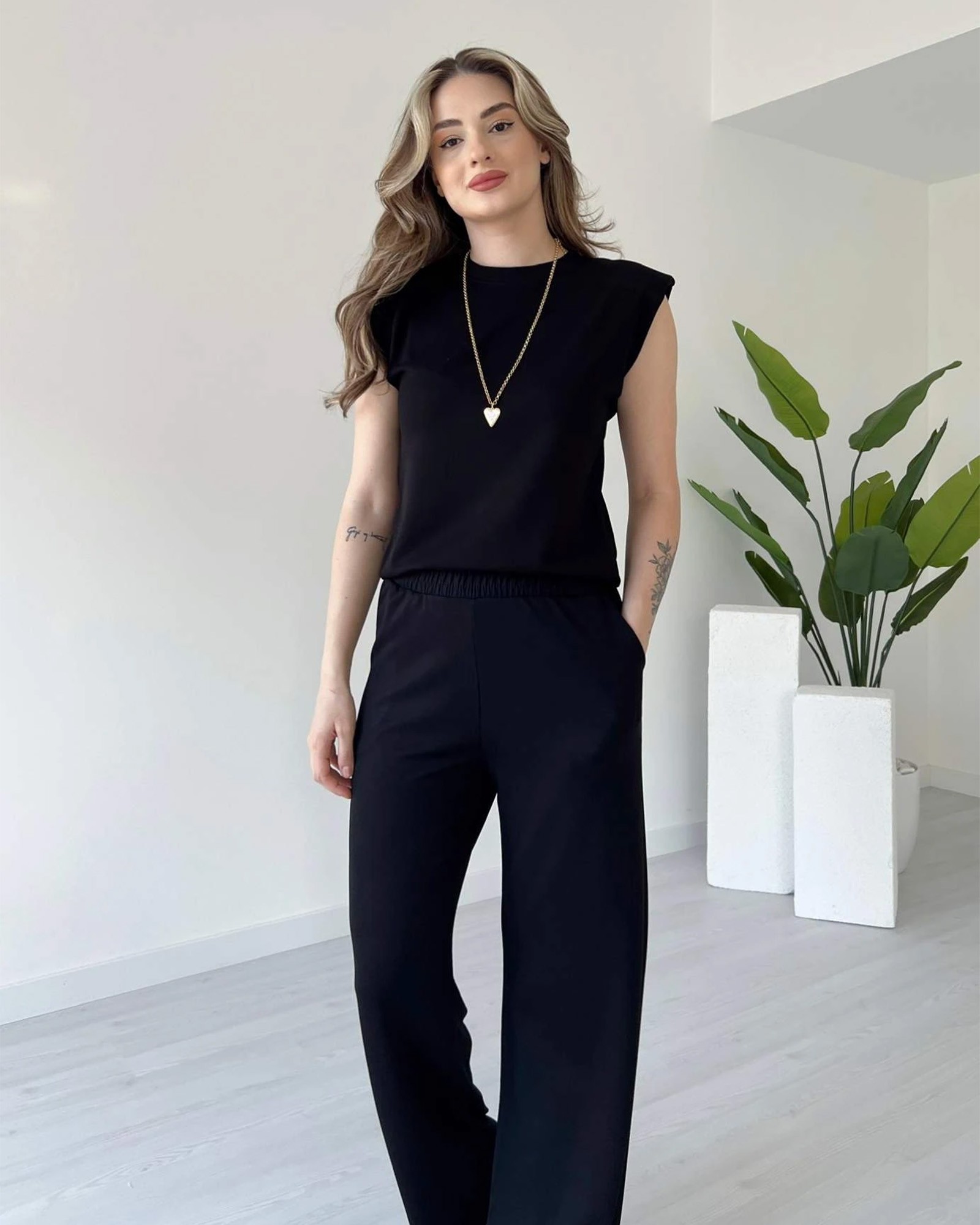 Dvodjelni set Bella - crni - Slika 2