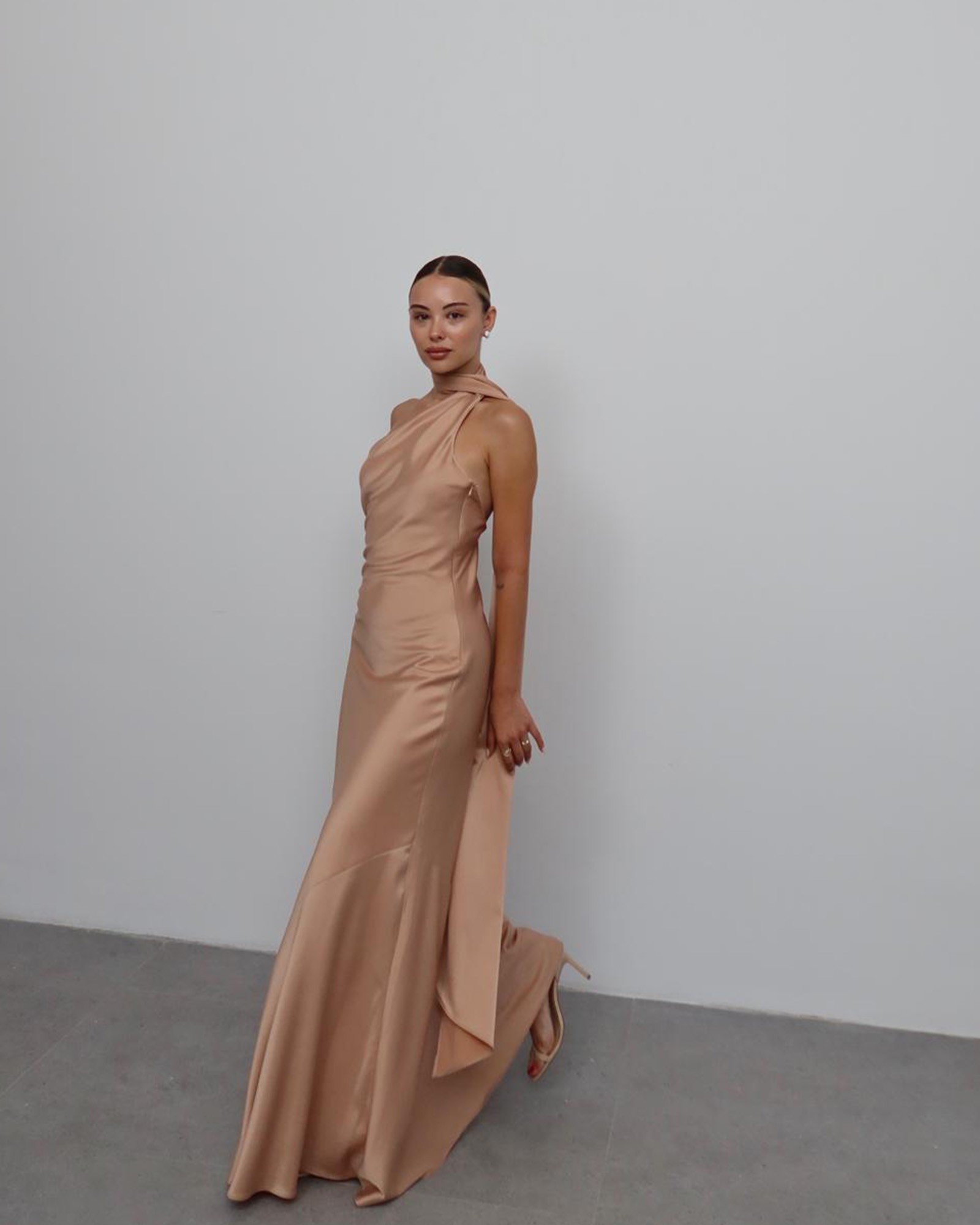 Maxi haljina Indiana - bež 4 Maxi haljina Indiana - bež - Slika 4