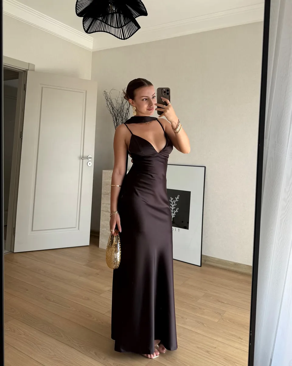 Midi haljina Dimitri - smeđa - Slika 4