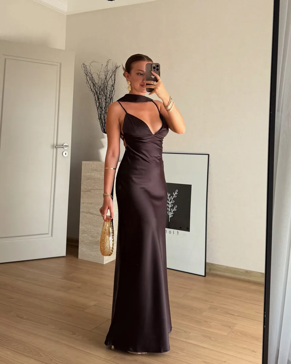 Midi haljina Dimitri - smeđa - Slika 5