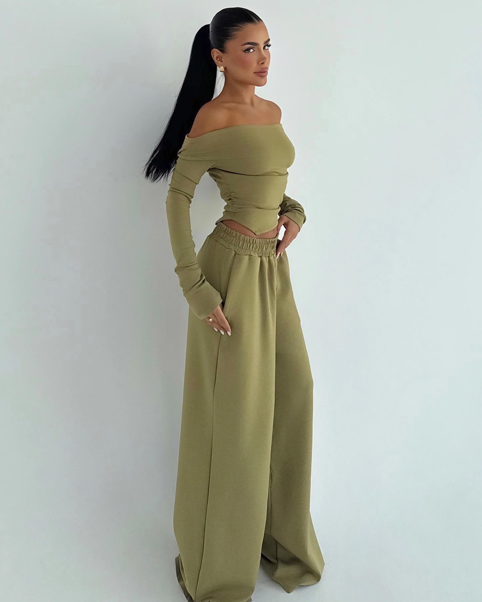 Dvodjelni set Chyler - maslinasti