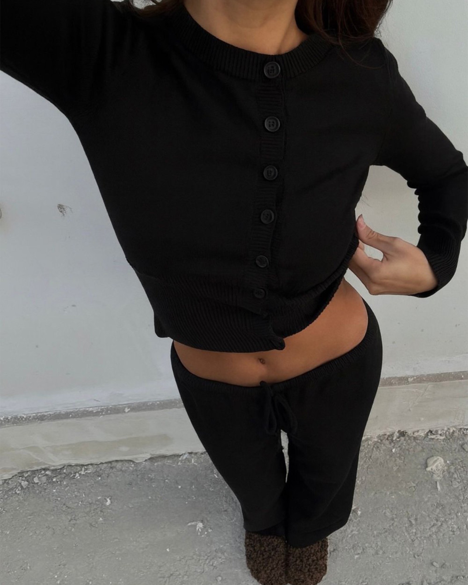 Dvodjelni set Nira - crni - Slika 2