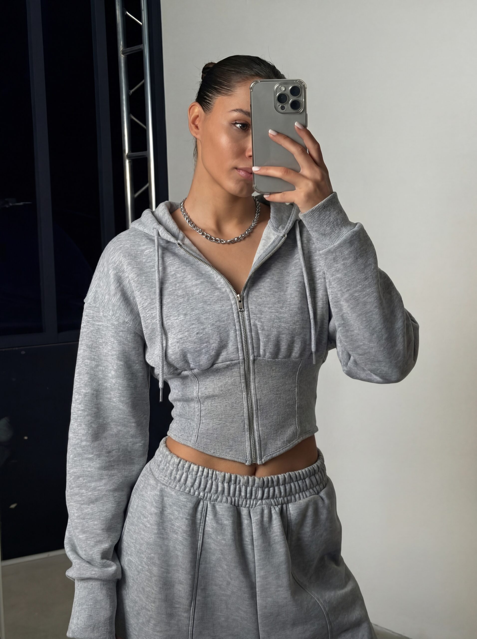 Duks Madden - sivi 1 Duks Madden - sivi