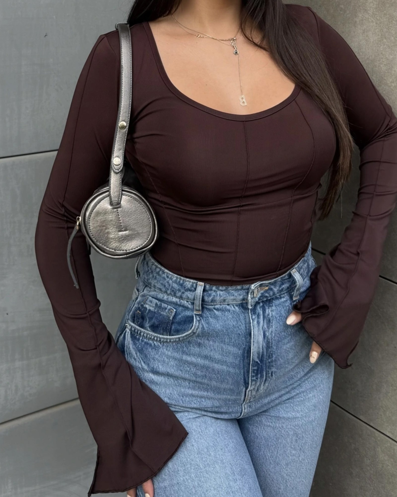 Crop majica Natasha - smeđa - Slika 2