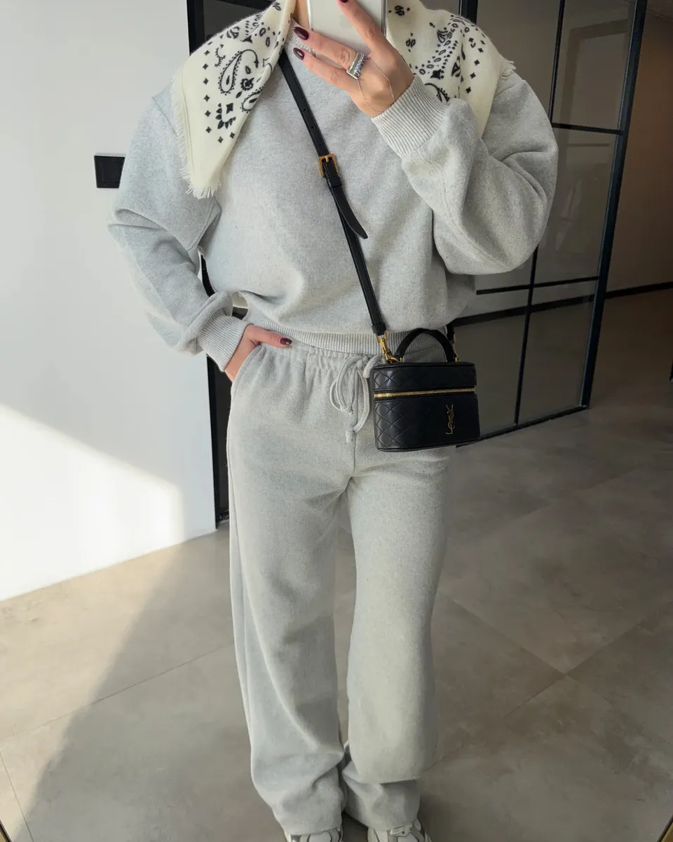 Dvodjelni set Michelle - svijetlosivi - Slika 3