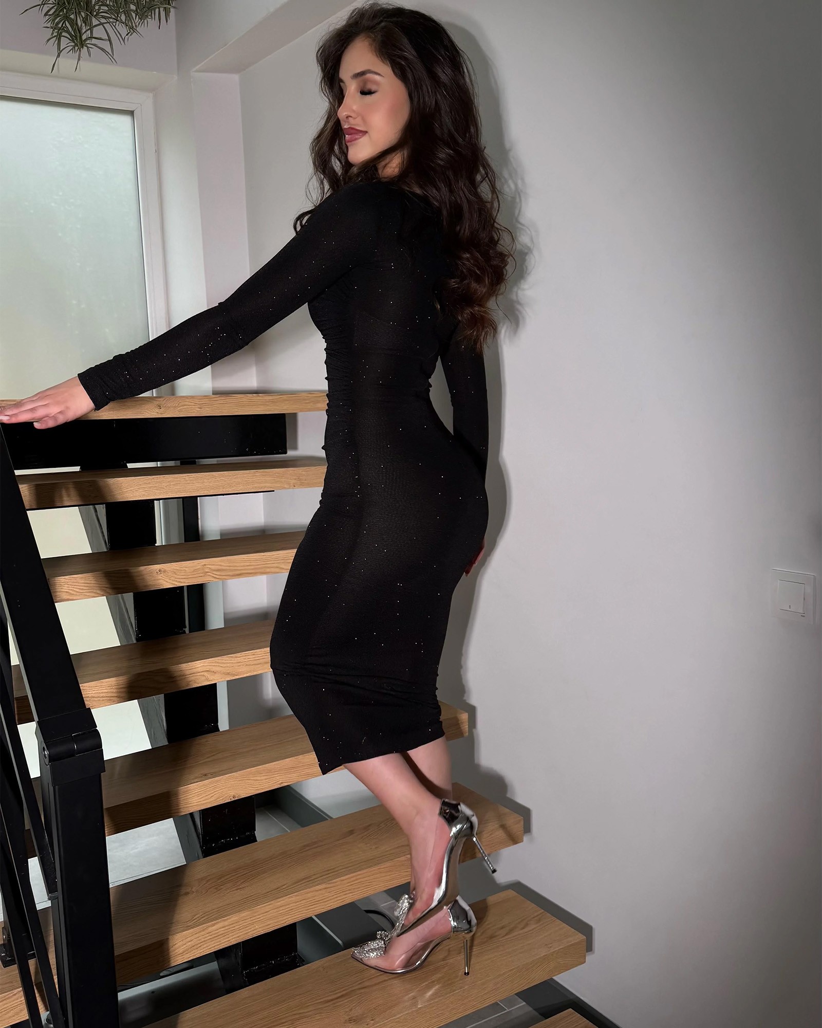 Midi haljina Rayla - crna - Slika 5