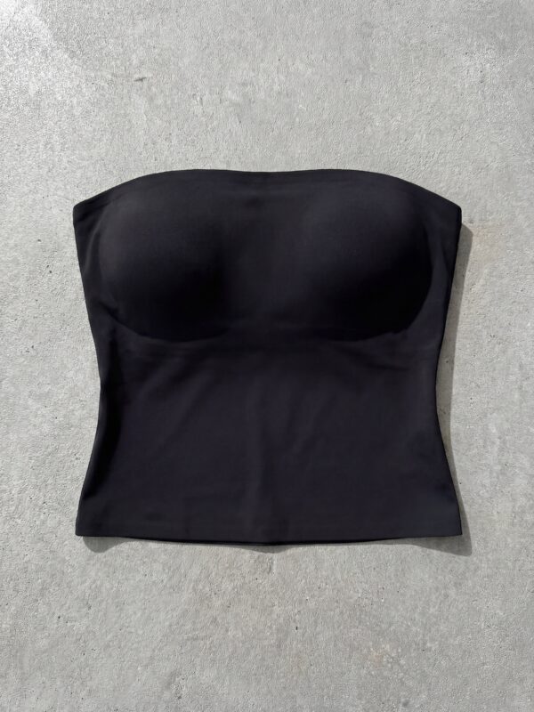 Seamless top sa spužvicama Dea - crni