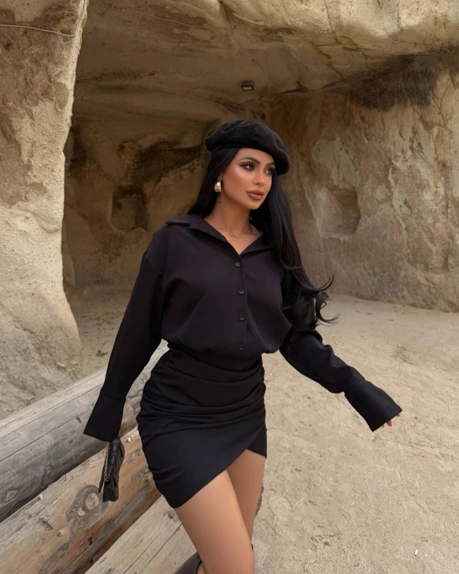 Mini haljina Feranza - crna 2 Mini haljina Feranza - crna - Slika 2