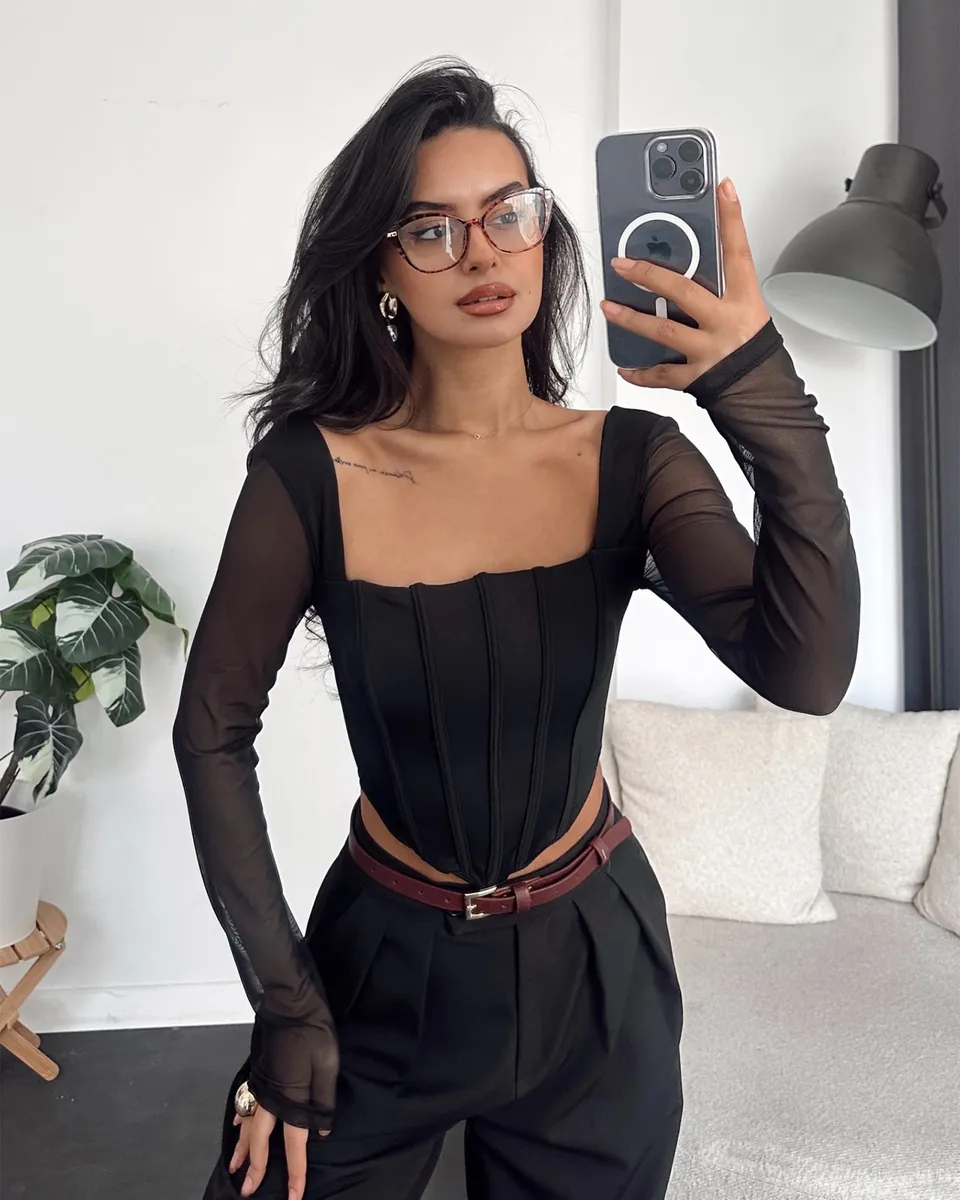 Majica Reese - crna 1 Majica Reese - crna