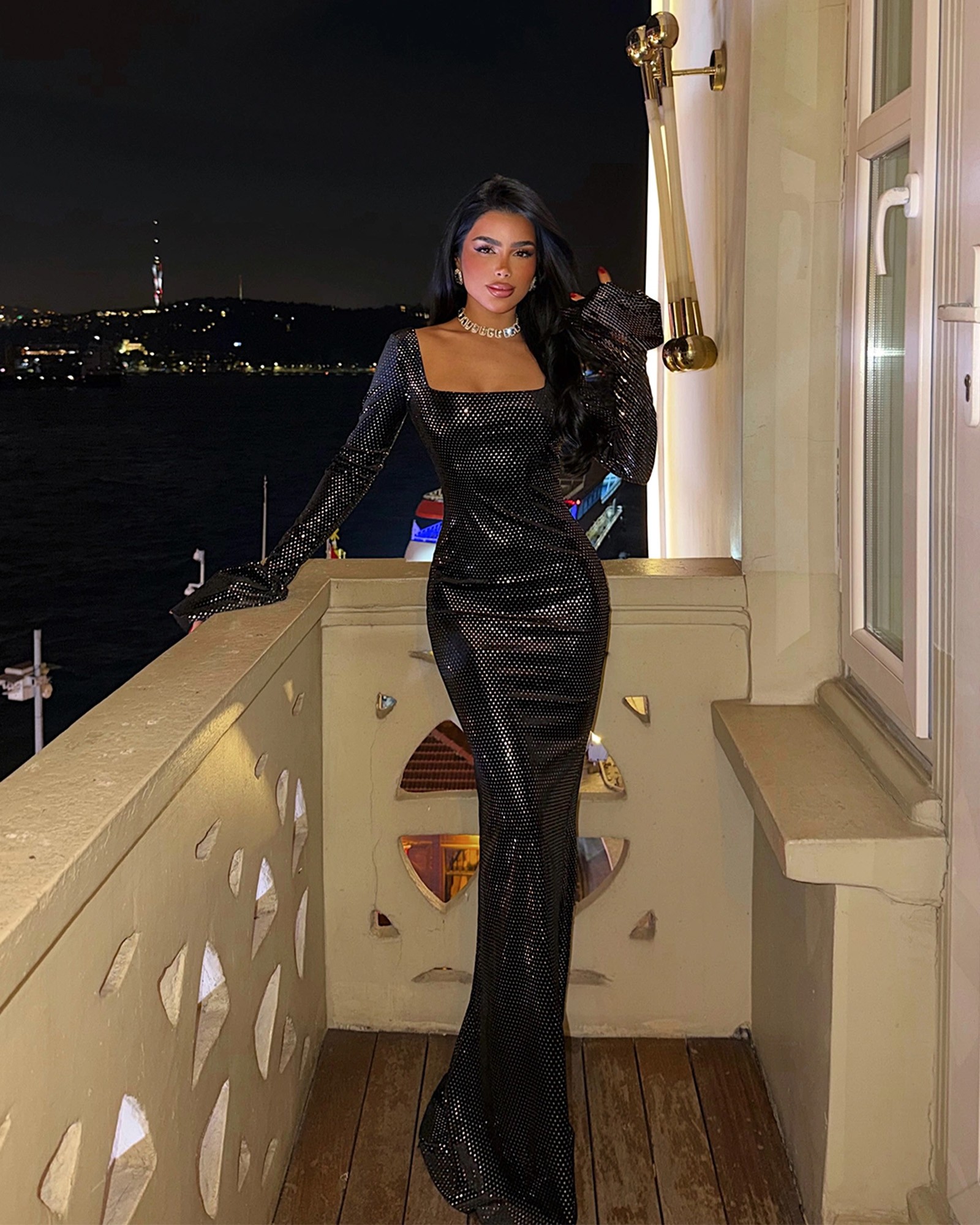 Maxi haljina Tanith - crna 2 Maxi haljina Tanith - crna - Slika 2