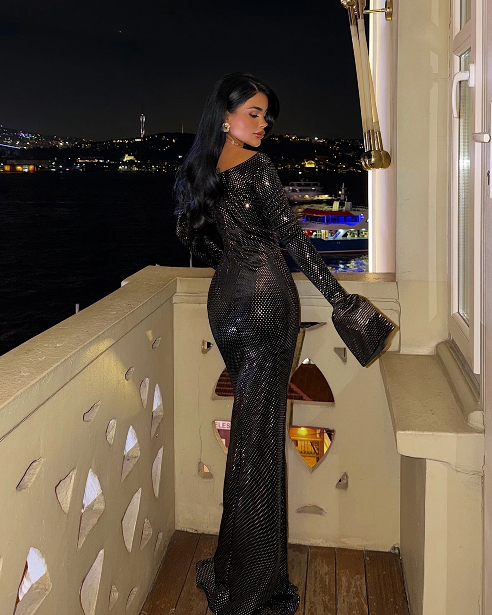 Maxi haljina Tanith - crna 4 Maxi haljina Tanith - crna - Slika 4