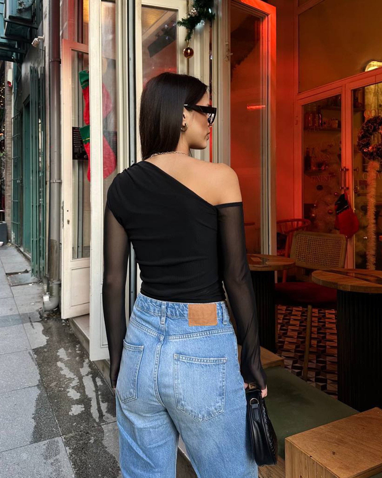 Majica Lorina - crna 4 Majica Lorina - crna - Slika 4