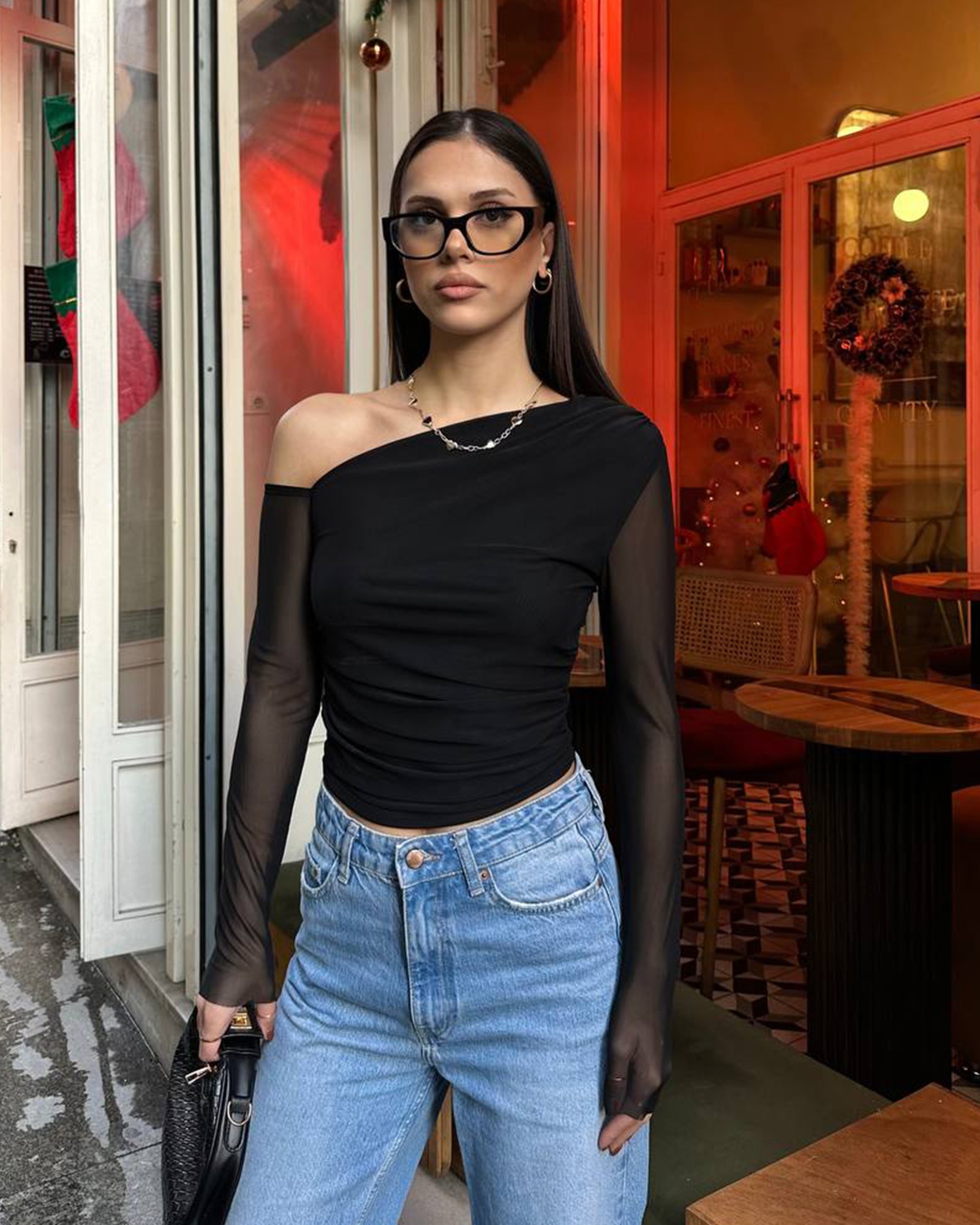 Majica Lorina - crna 3 Majica Lorina - crna - Slika 3