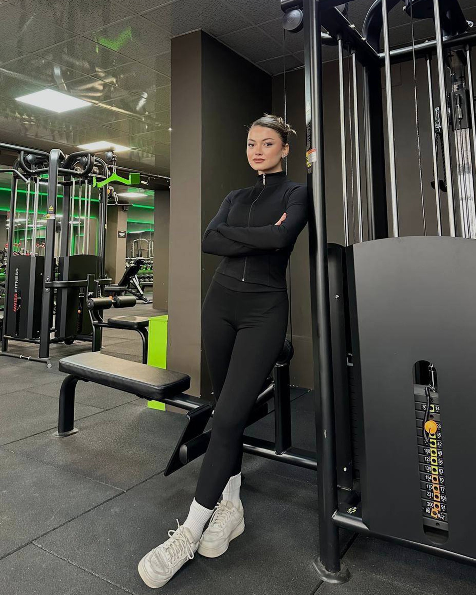 Dvodjelni set Melvina - crni 2 Dvodjelni set Melvina - crni - Slika 2