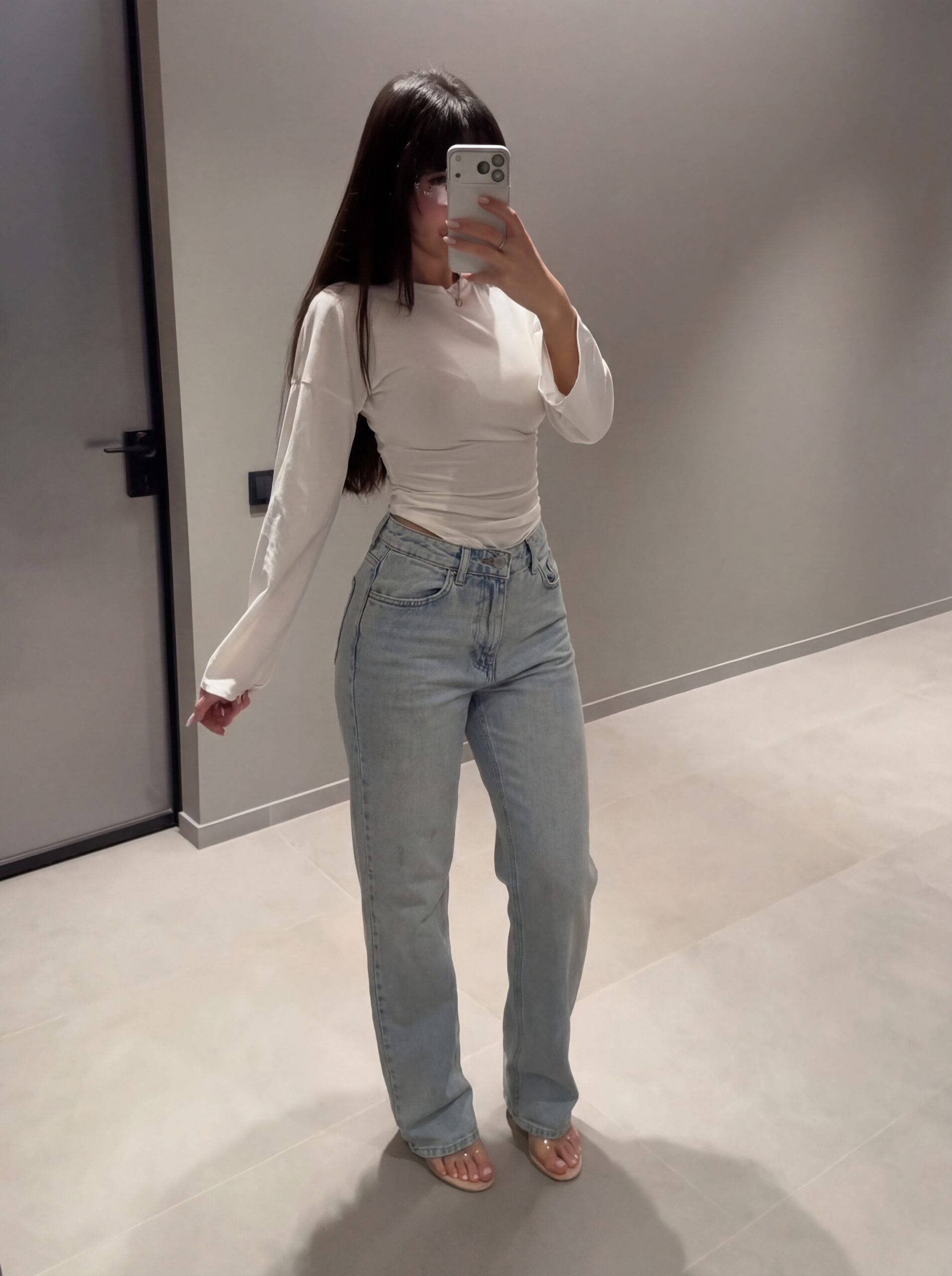 Farmerice ravna nogavica Palais - svijetli teksas 2 Farmerice ravna nogavica Palais - svijetli teksas - Slika 2