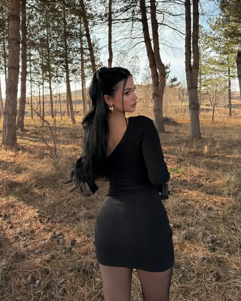 Mini haljina Morvella - crna 3 Mini haljina Morvella - crna - Slika 3