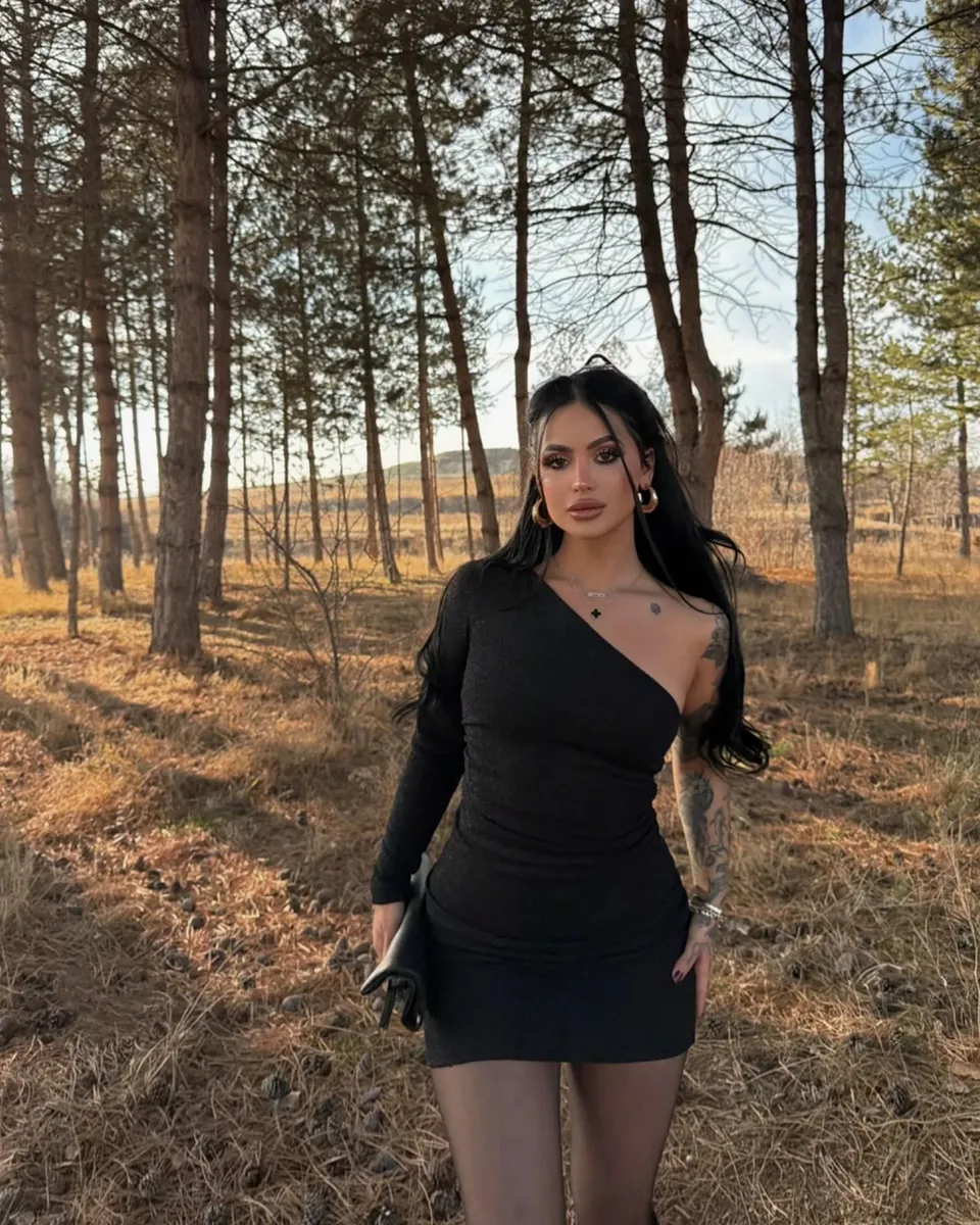 Mini haljina Morvella - crna 1 haljina